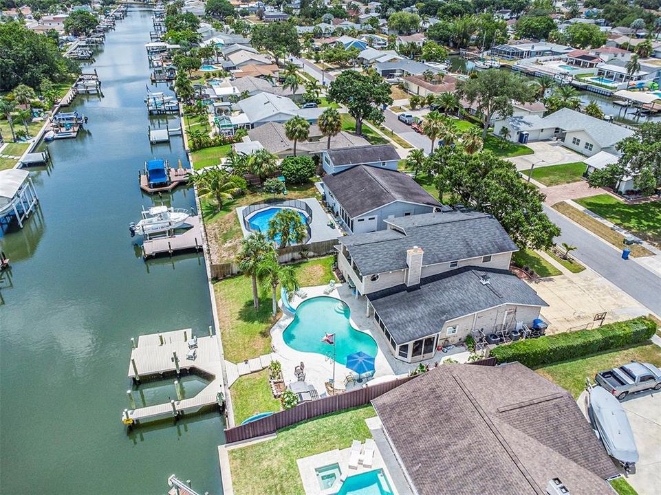 Cruising directly out to Tampa Bay from your private dock. Manatee and dolphin sightings might just become your daily routine!