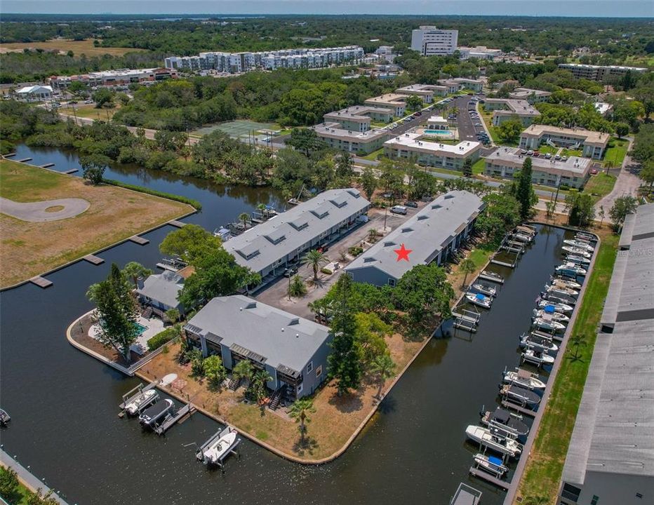 WATERFRONT LIVING!