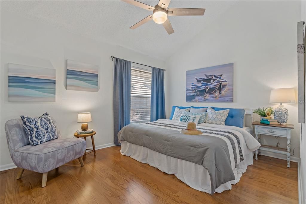 GUEST BEDROOM WITH VAULTED CEILINGS!