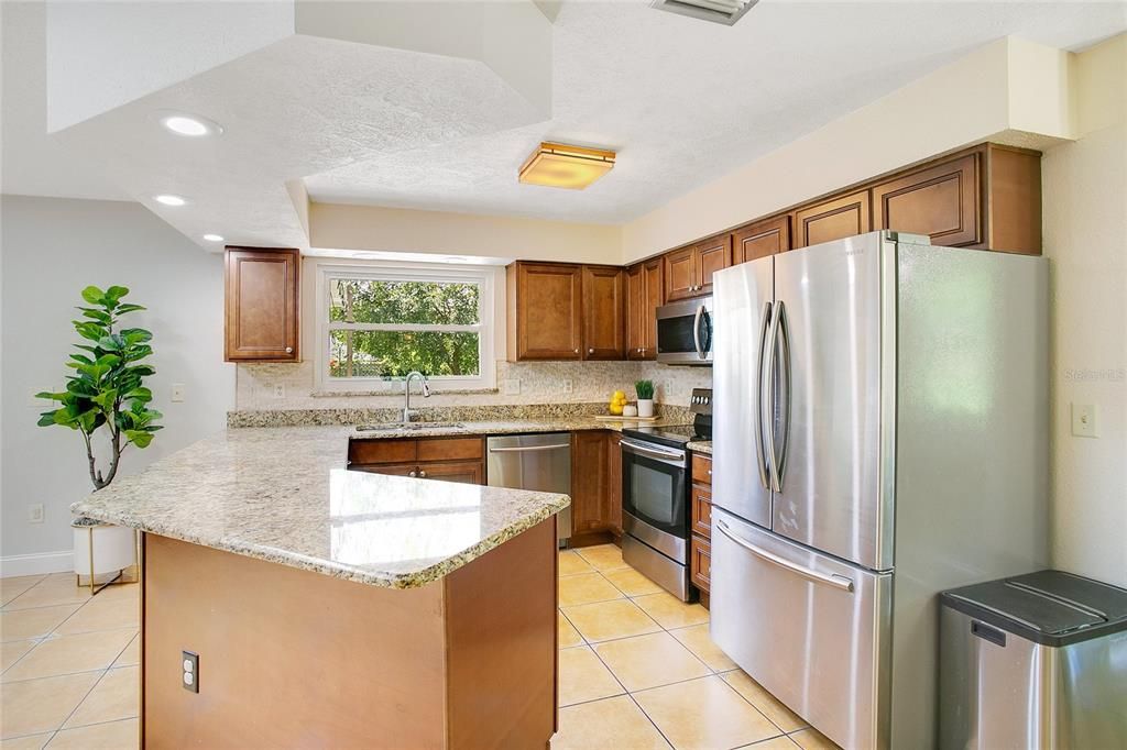 For Sale: $447,500 (3 beds, 2 baths, 2126 Square Feet)