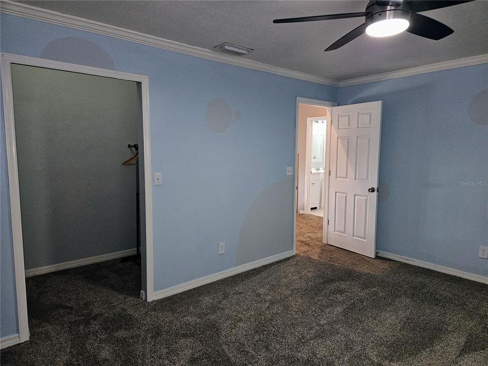 For Rent: $3,000 (3 beds, 2 baths, 1499 Square Feet)