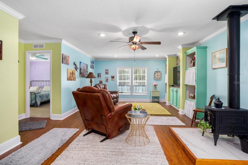 Dining Room/Kitchen