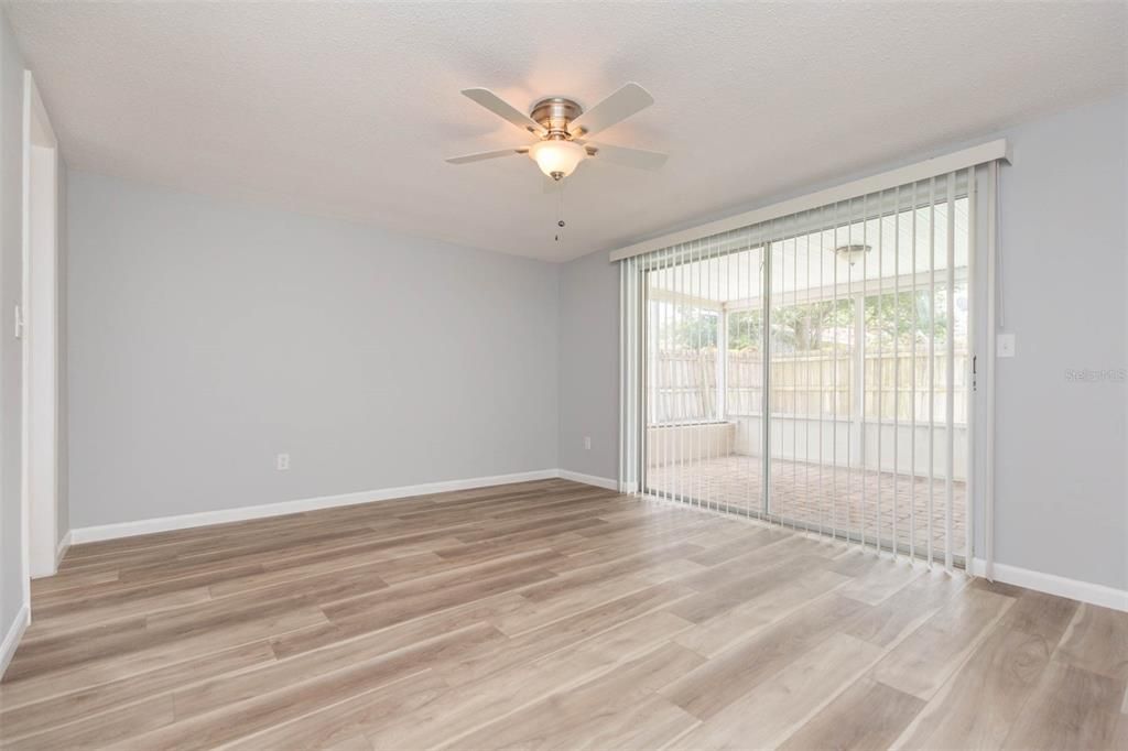 For Rent: $2,195 (3 beds, 2 baths, 1557 Square Feet)