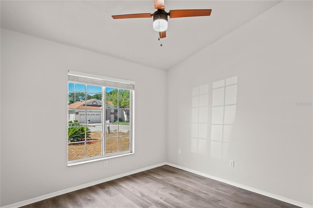 Active With Contract: $309,900 (3 beds, 2 baths, 1575 Square Feet)