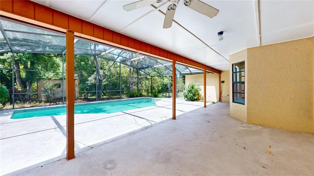 LANAI AND POOL VIEWS