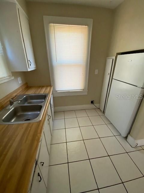 For Rent: $1,825 (2 beds, 1 baths, 950 Square Feet)