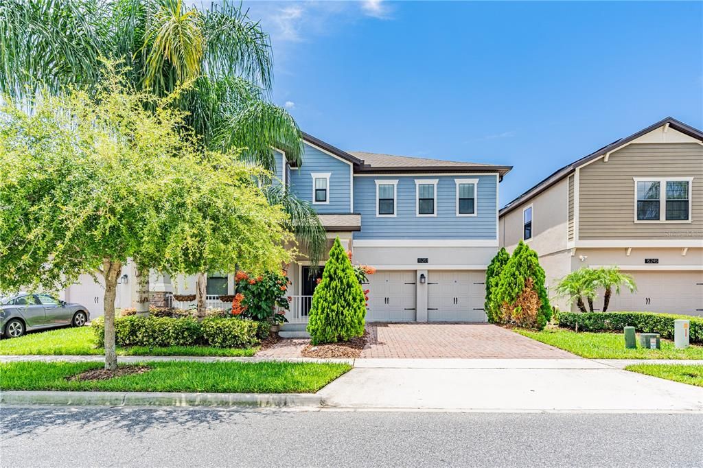 For Sale: $685,000 (4 beds, 2 baths, 2683 Square Feet)