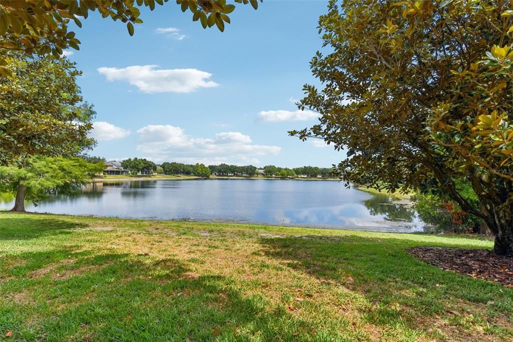 Active With Contract: $549,900 (3 beds, 2 baths, 2076 Square Feet)