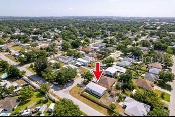 Active With Contract: $335,000 (3 beds, 2 baths, 1404 Square Feet)