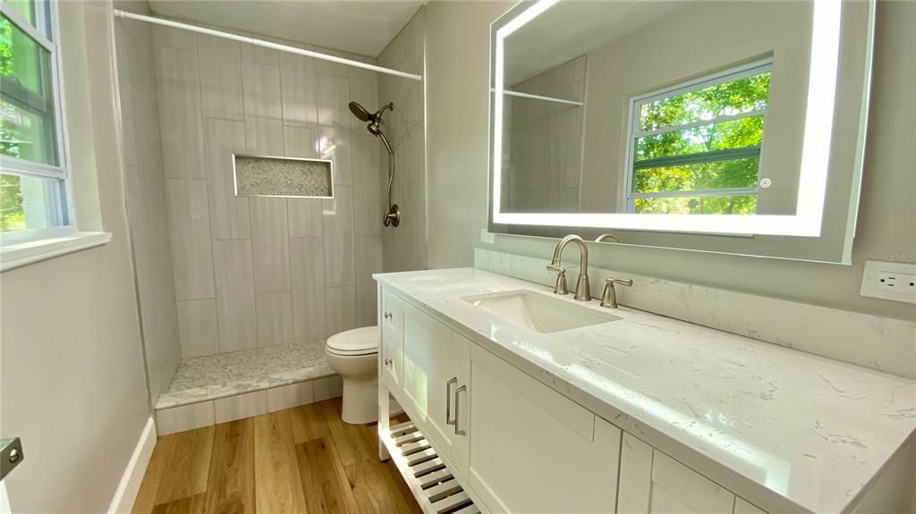 En-suite bathroom