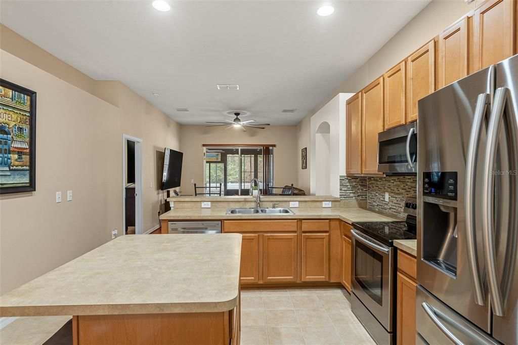 For Sale: $419,900 (3 beds, 2 baths, 1832 Square Feet)