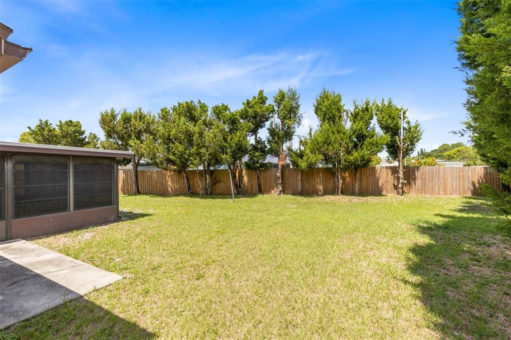 For Sale: $339,000 (3 beds, 2 baths, 1136 Square Feet)