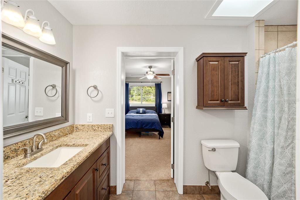 Active With Contract: $399,900 (3 beds, 2 baths, 1886 Square Feet)