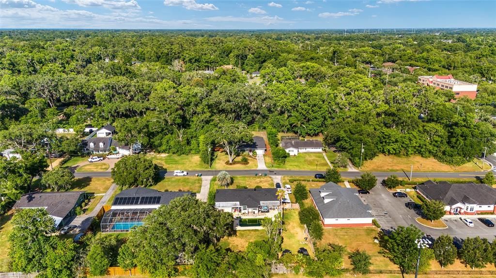 Active With Contract: $399,900 (3 beds, 2 baths, 1886 Square Feet)