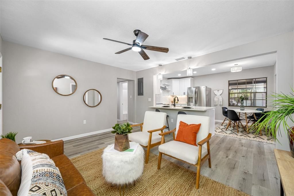 Active With Contract: $418,900 (4 beds, 2 baths, 1397 Square Feet)