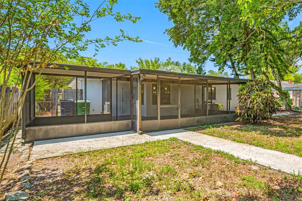 Active With Contract: $418,900 (4 beds, 2 baths, 1397 Square Feet)