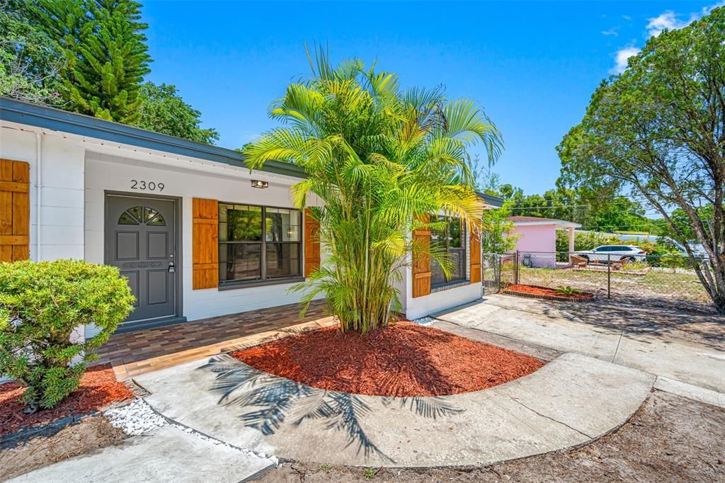 Active With Contract: $418,900 (4 beds, 2 baths, 1397 Square Feet)