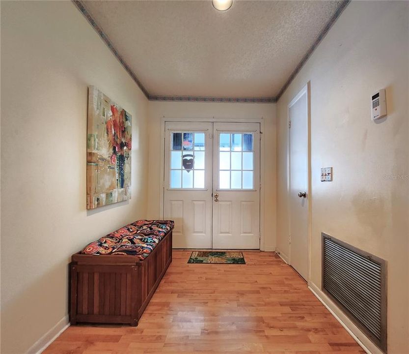 For Sale: $349,000 (3 beds, 2 baths, 1938 Square Feet)