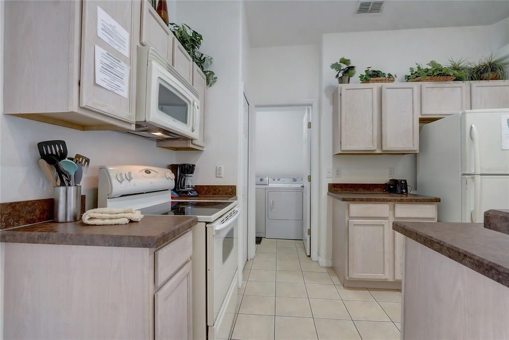 For Sale: $369,900 (3 beds, 2 baths, 1412 Square Feet)