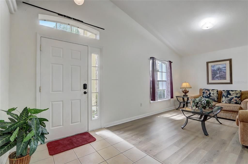 For Sale: $369,900 (3 beds, 2 baths, 1412 Square Feet)