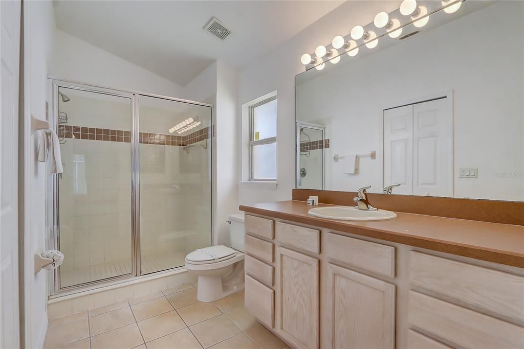 For Sale: $369,900 (3 beds, 2 baths, 1412 Square Feet)