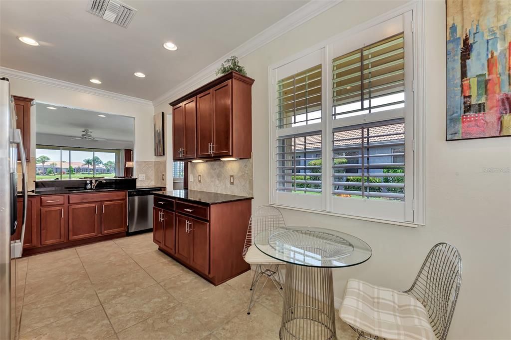 Active With Contract: $2,750 (3 beds, 2 baths, 1398 Square Feet)