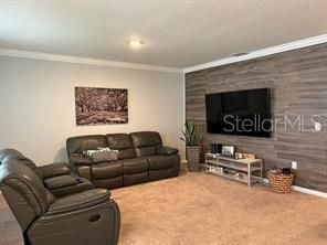 For Rent: $2,150 (3 beds, 2 baths, 1690 Square Feet)