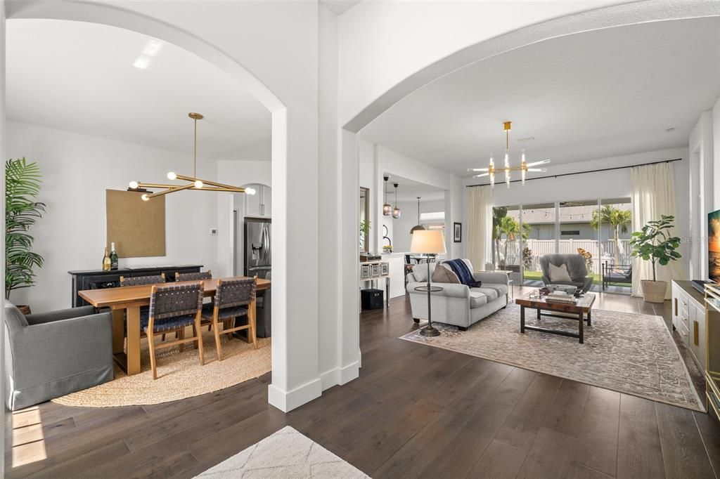 Active With Contract: $689,000 (4 beds, 2 baths, 2364 Square Feet)