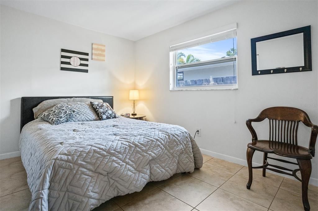 For Sale: $489,900 (3 beds, 2 baths, 1559 Square Feet)