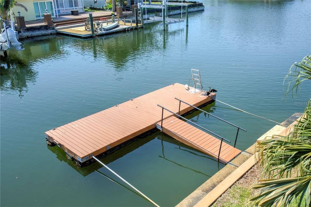 This 3rd Floating 24ft Dock