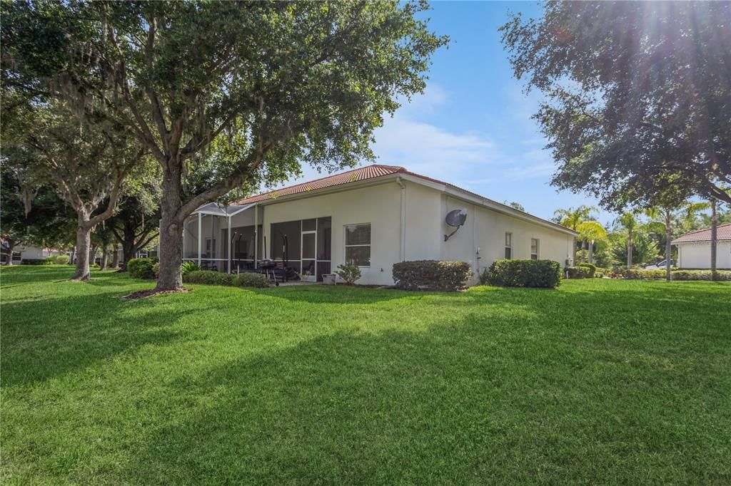 For Sale: $399,000 (3 beds, 2 baths, 1578 Square Feet)