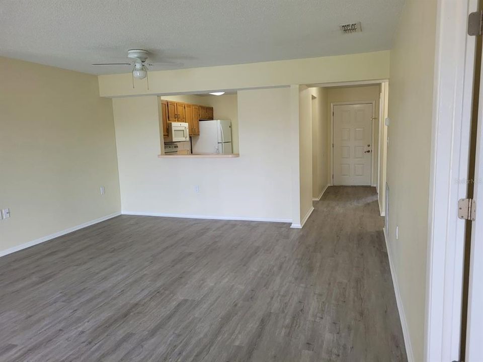 For Rent: $1,475 (2 beds, 2 baths, 1096 Square Feet)