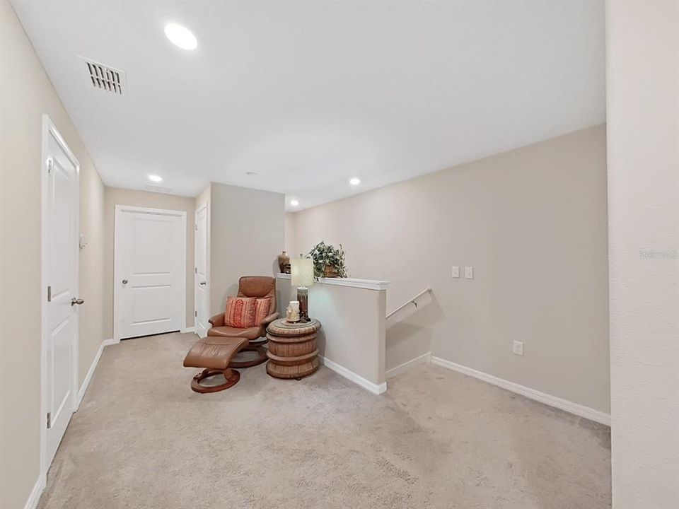 For Sale: $355,000 (3 beds, 2 baths, 1634 Square Feet)