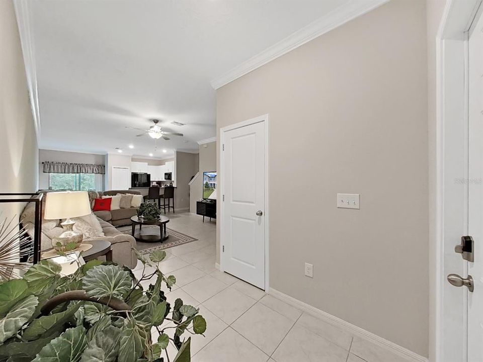 For Sale: $355,000 (3 beds, 2 baths, 1634 Square Feet)