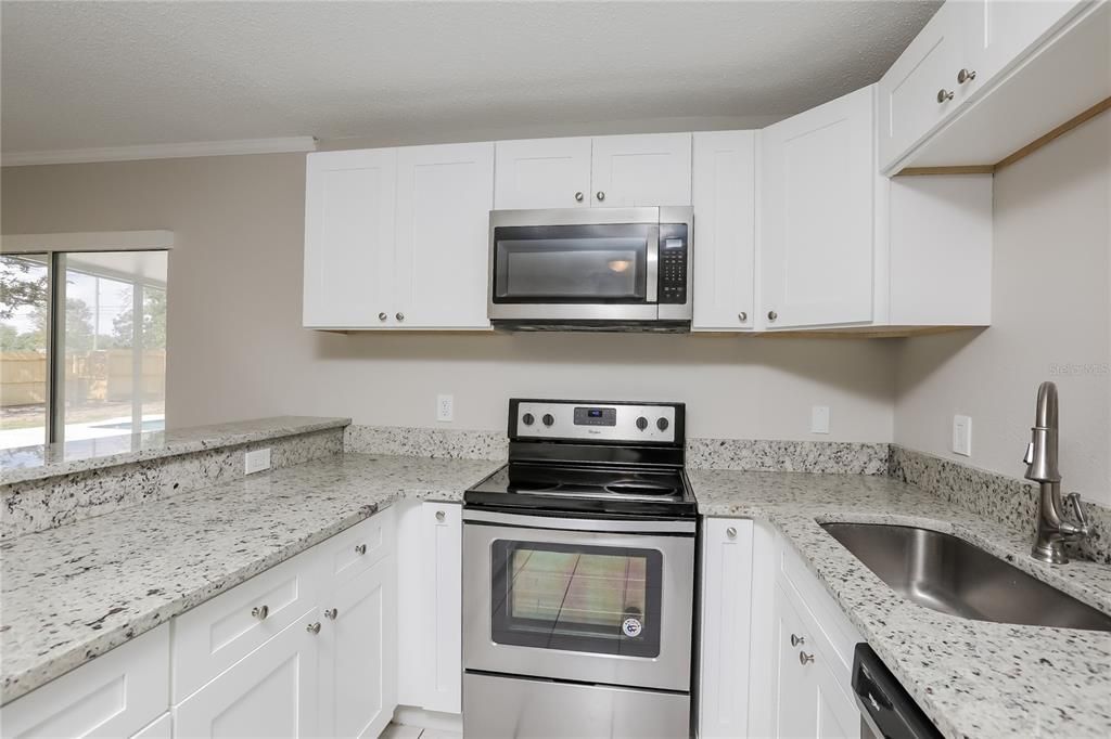 For Rent: $2,230 (3 beds, 2 baths, 1188 Square Feet)