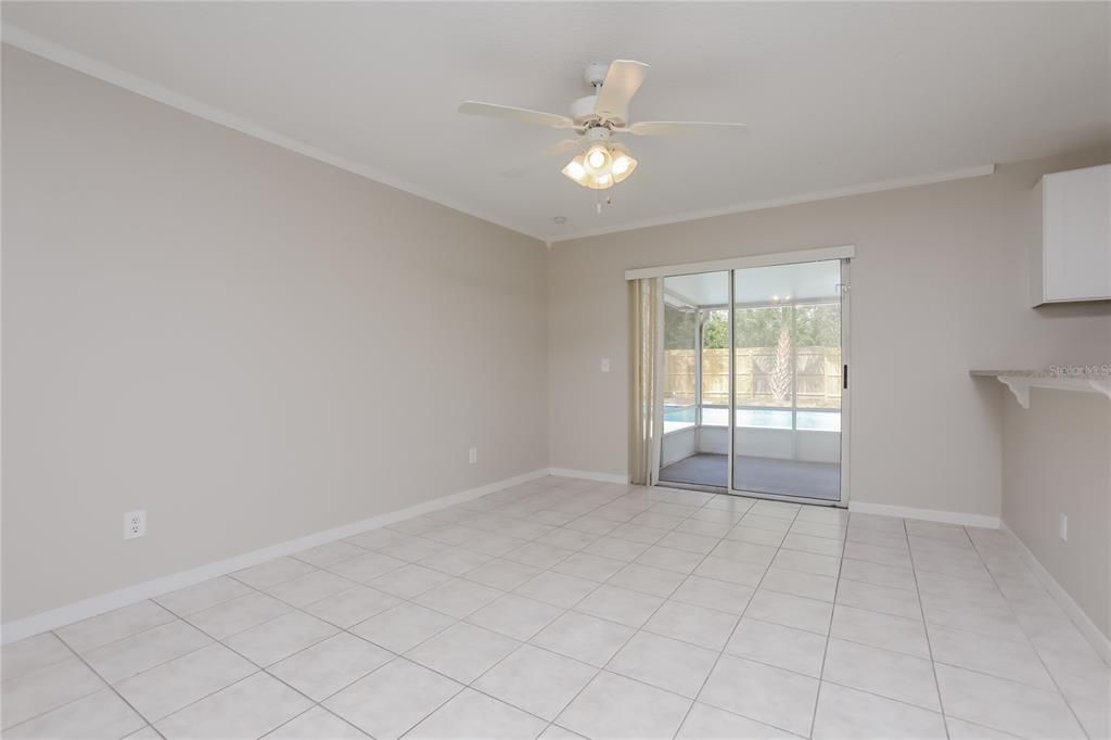 For Rent: $2,230 (3 beds, 2 baths, 1188 Square Feet)