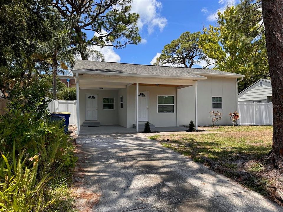 Front of home with carport and covered front porch