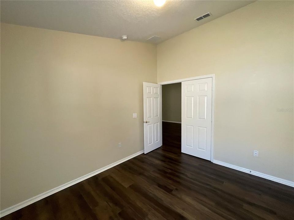 For Rent: $2,250 (4 beds, 2 baths, 1784 Square Feet)