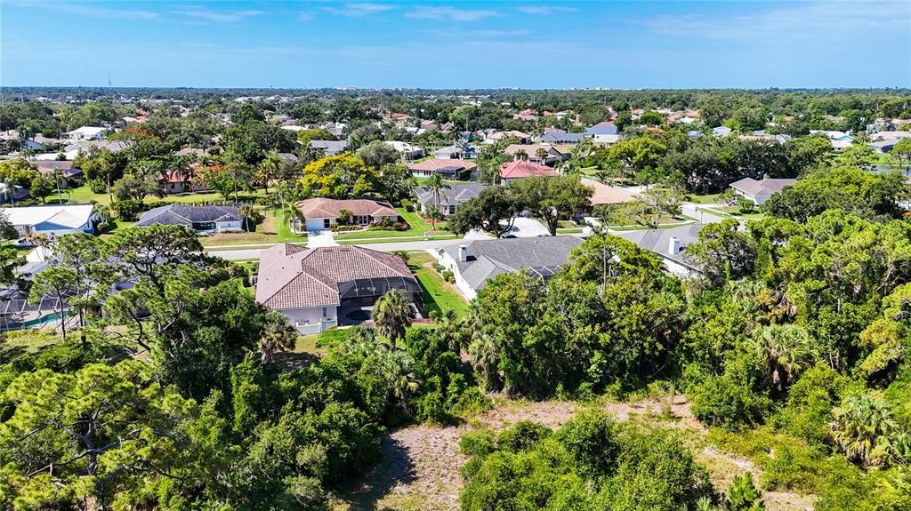 Active With Contract: $825,000 (3 beds, 3 baths, 3079 Square Feet)