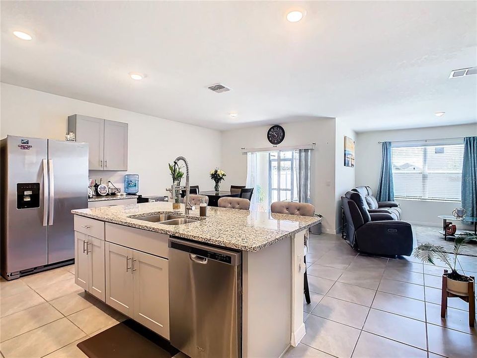 For Sale: $468,000 (4 beds, 2 baths, 1846 Square Feet)