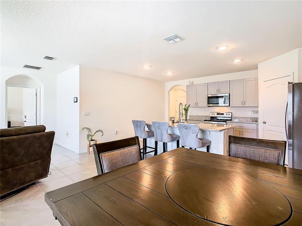 For Sale: $468,000 (4 beds, 2 baths, 1846 Square Feet)