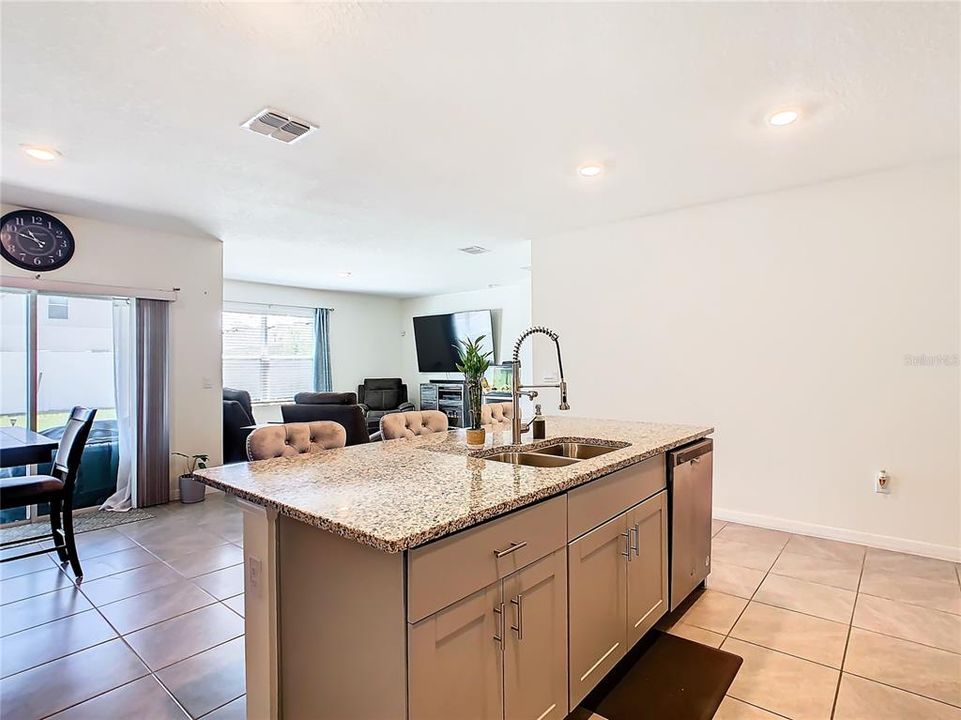 For Sale: $468,000 (4 beds, 2 baths, 1846 Square Feet)