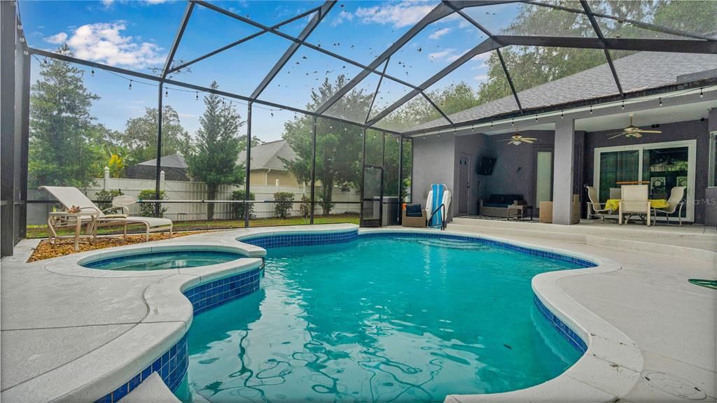 Saltwater heated pool with hot tub