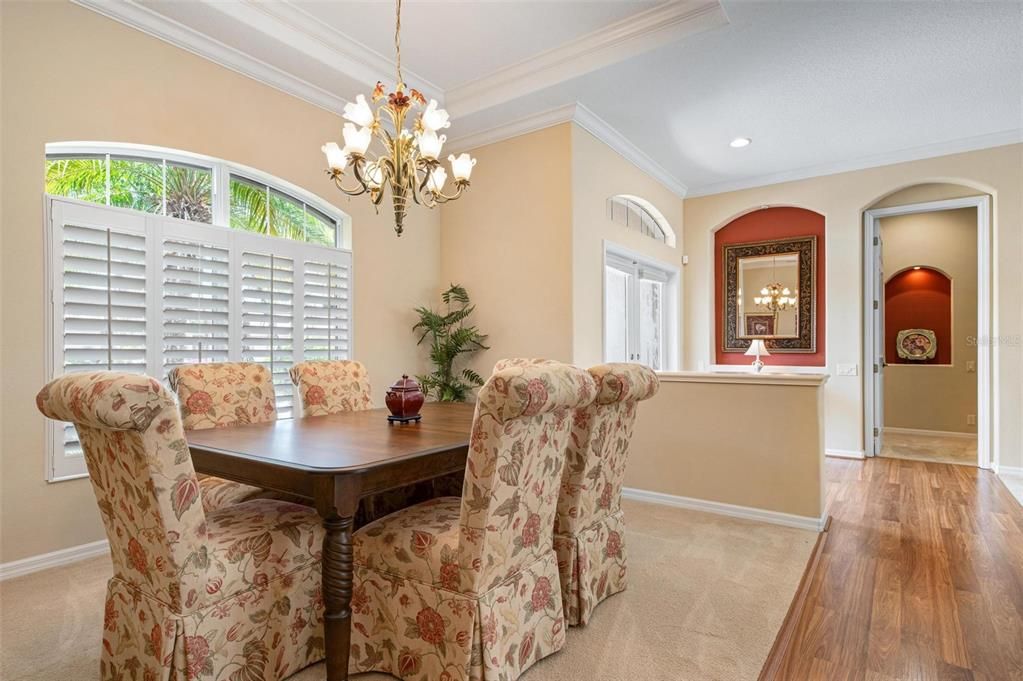 Dining room, foyer