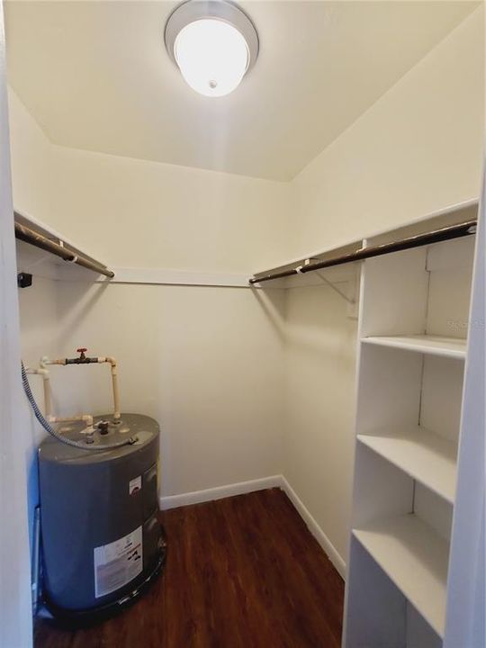 For Rent: $1,150 (1 beds, 1 baths, 540 Square Feet)