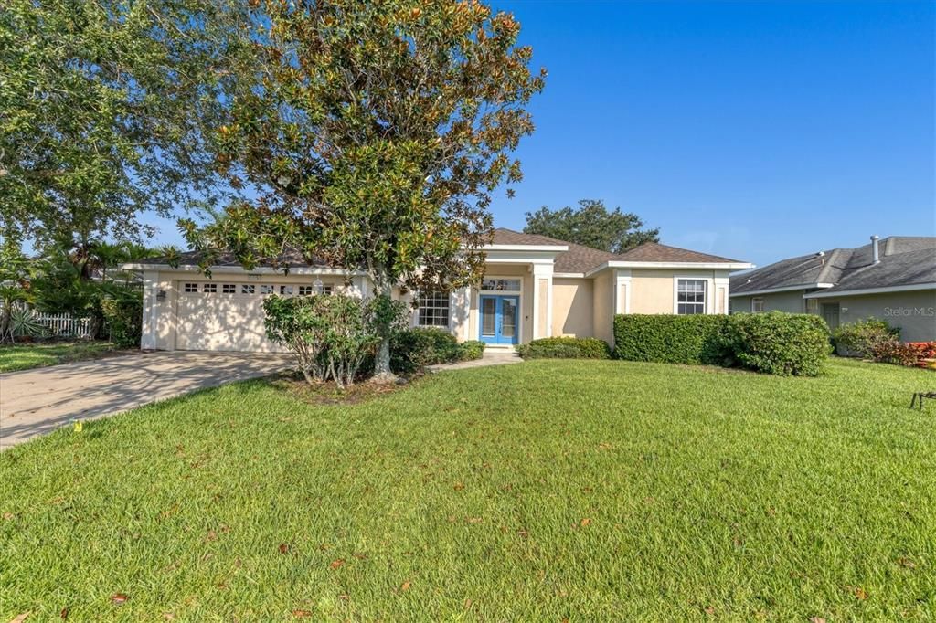 Active With Contract: $3,750 (4 beds, 3 baths, 2320 Square Feet)