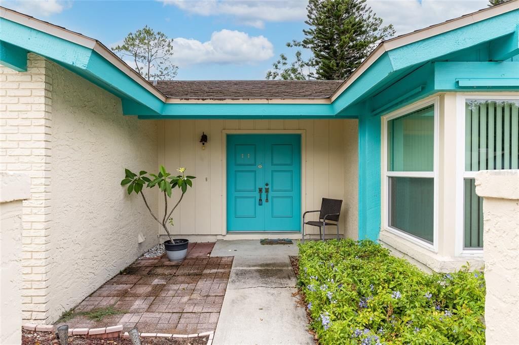 For Sale: $399,000 (3 beds, 2 baths, 1611 Square Feet)