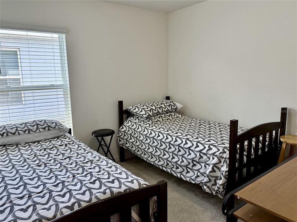 En Renta: $2,390 (4 camas, 2 baños, 1656 Pies cuadrados)