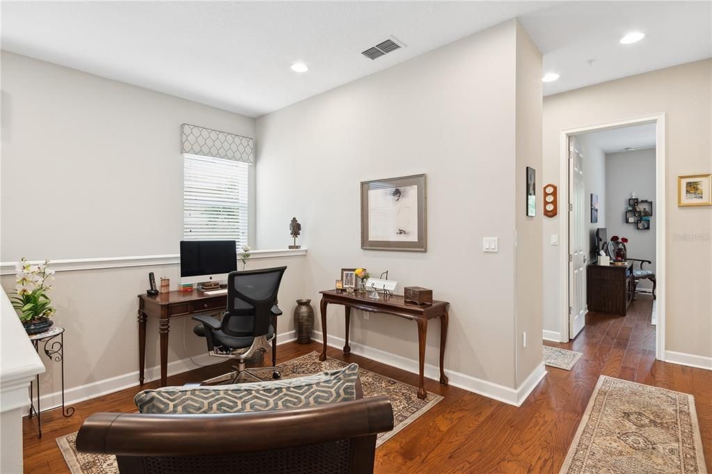 Another picture of loft and hallway