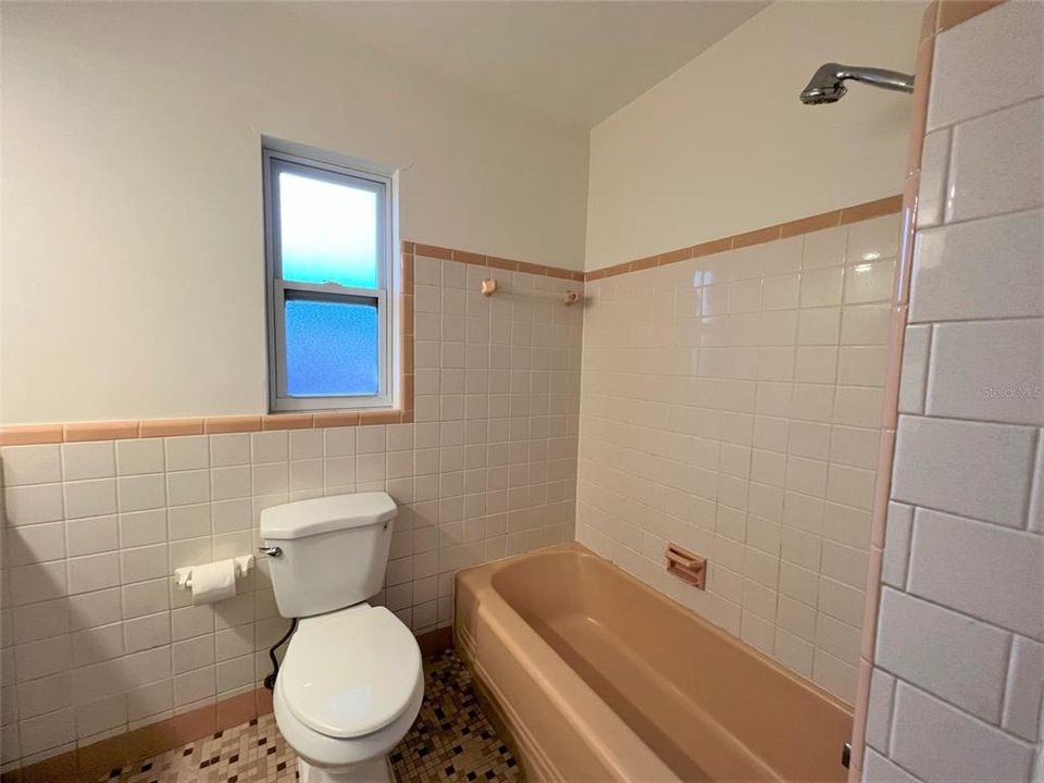 2nd Bathroom